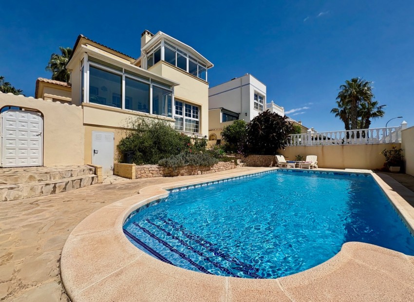 Sale - Single Family Home -
Orihuela - Villamartin