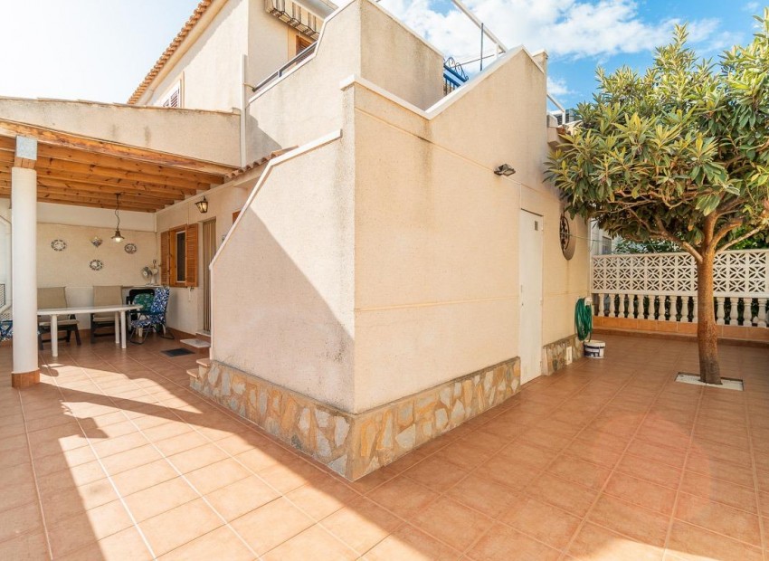 Sale - Villa -
Orihuela Costa - Playa Flamenca