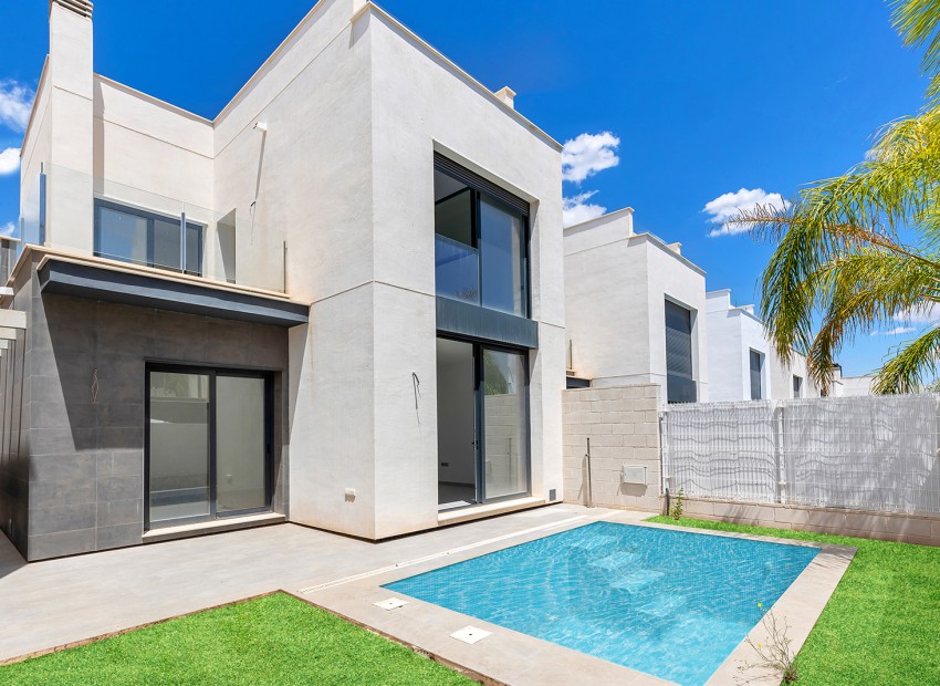 Sale - Villa -
Orihuela - Orihuela Costa