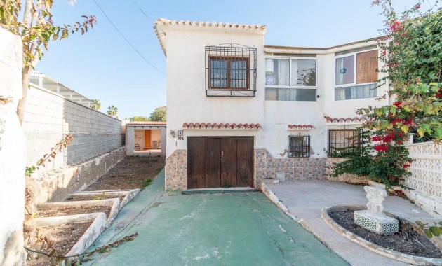 Semi - Resale - Orihuela Costa - Punta Prima