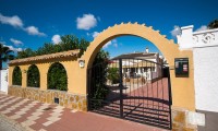 Single Family Home - Sale -
            Torrevieja - 1617