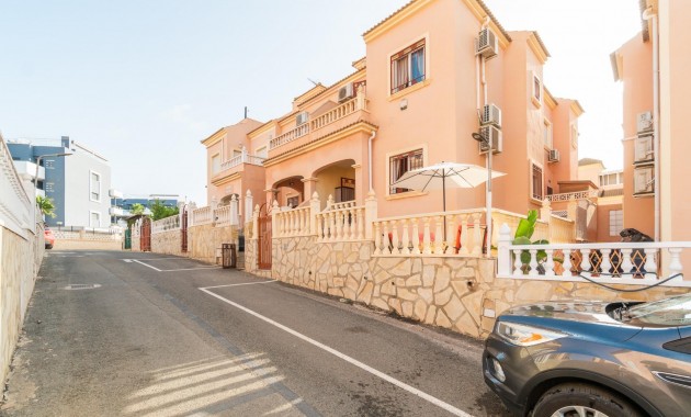 Terraced house - Resale - Orihuela Costa - La Zenia