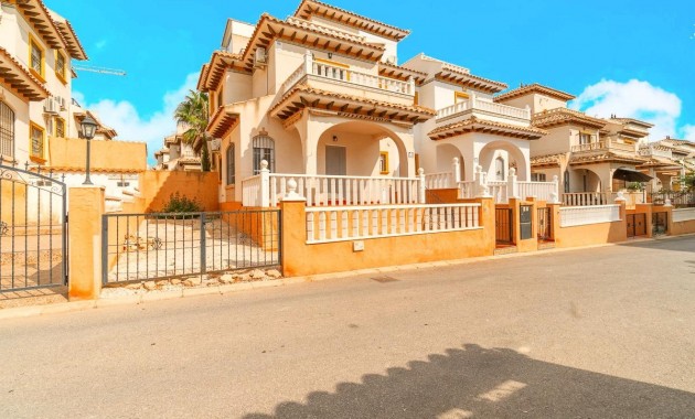 Terraced house - Resale - Orihuela Costa - Los Dolses