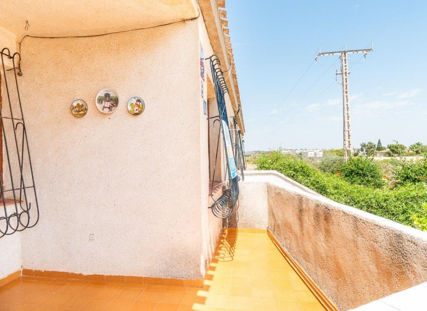 Venta - Apartamento -
Orihuela Costa - La Regia