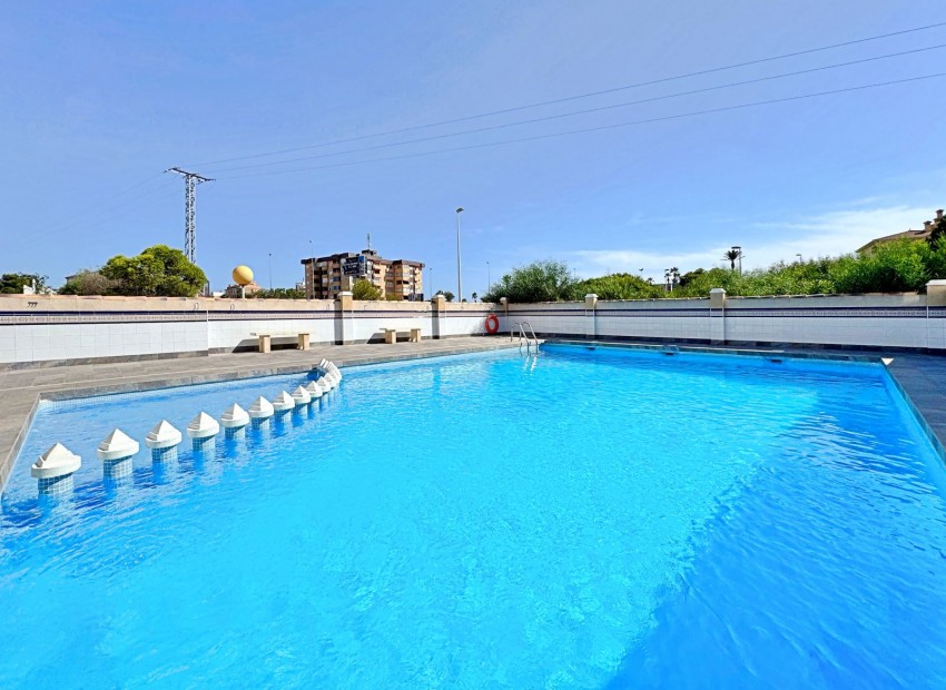 Venta - Apartamento -
Orihuela Costa - La Zenia
