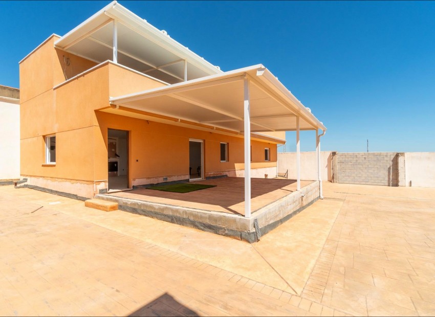 Venta - house -
San Miguel de Salinas - Torremendo