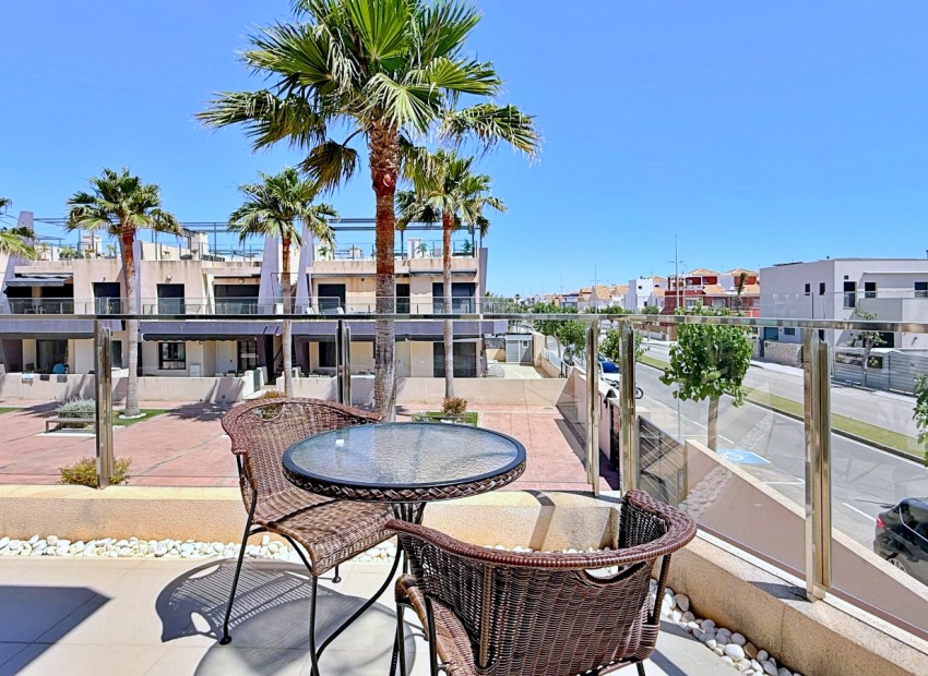 Venta - Penthouse -
Pilar de la Horadada - Torre de la Horadada