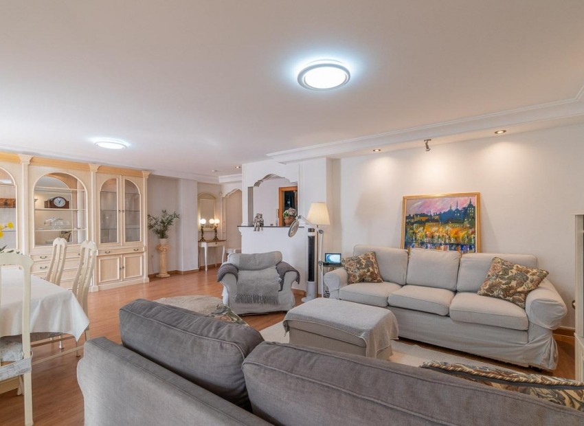 Venta - Penthouse -
Torrevieja - Centro