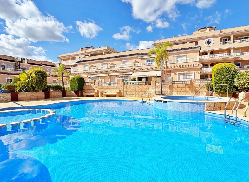 Venta - Townhouse -
Orihuela Costa - Villamartin