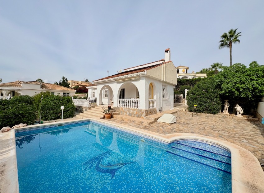 Venta - Villa -
Orihuela Costa - La Zenia