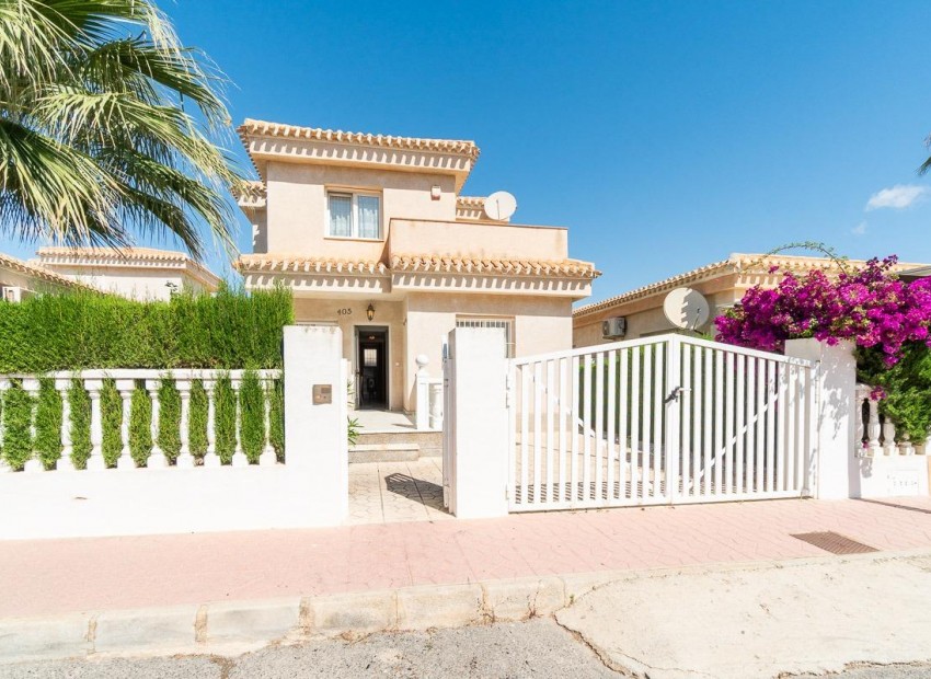 Venta - Villa -
Orihuela Costa - Playa Flamenca
