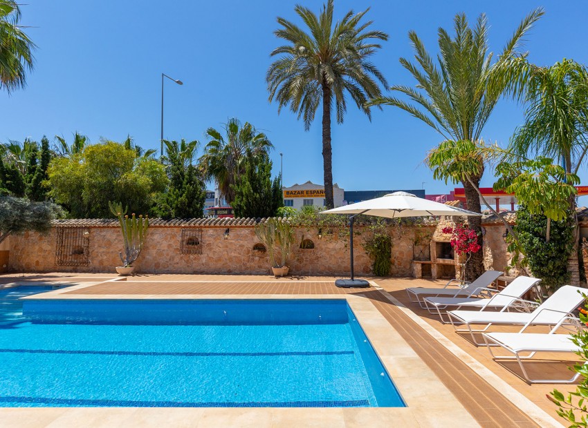Venta - Villa -
Orihuela - Orihuela Costa