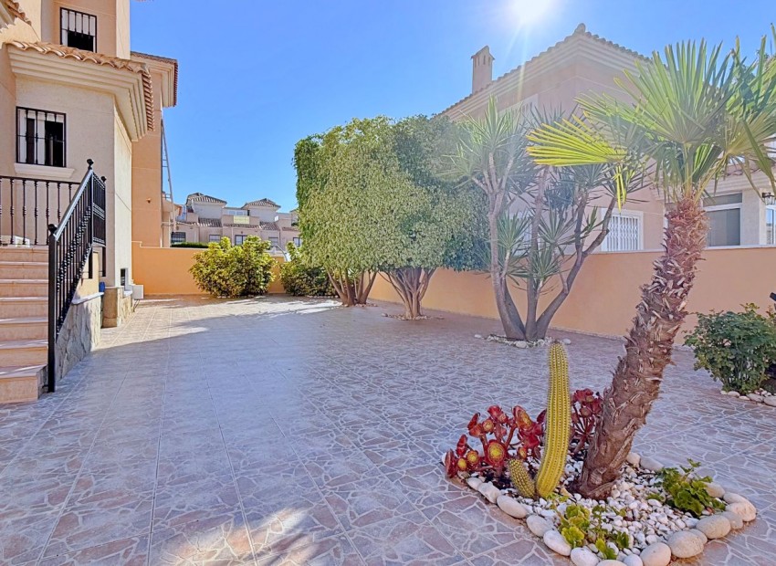 Venta - Villa -
Orihuela - Orihuela Costa