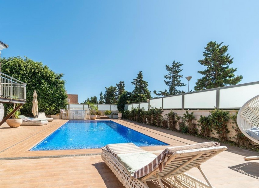 Venta - Villa -
Torrevieja - Torre la mata