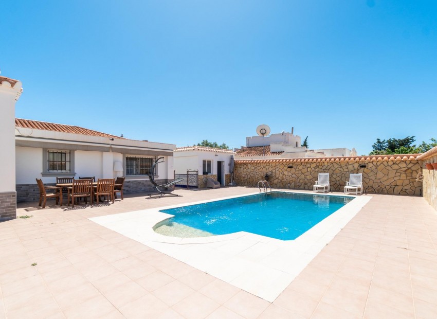 Venta - Villa -
Torrevieja - Torreta florida