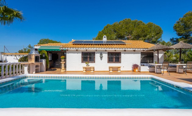 Villa - Resale - Orihuela - Orihuela Costa