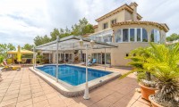 Villa - Resale -
            Pinar de Campoverde - UB1874