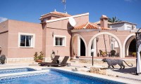 Villa - Resale -
            Torrevieja - 1629