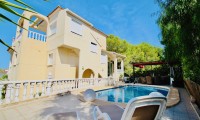 Villa - Venta -
            Blue Lagoon|San Miguel de Salinas - UB1925