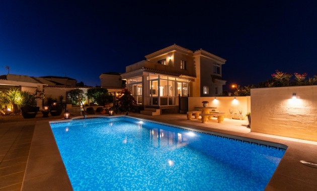 Villa - Venta - Orihuela Costa - Playa Flamenca