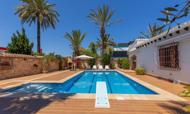 Villa - Venta - Orihuela - Orihuela Costa