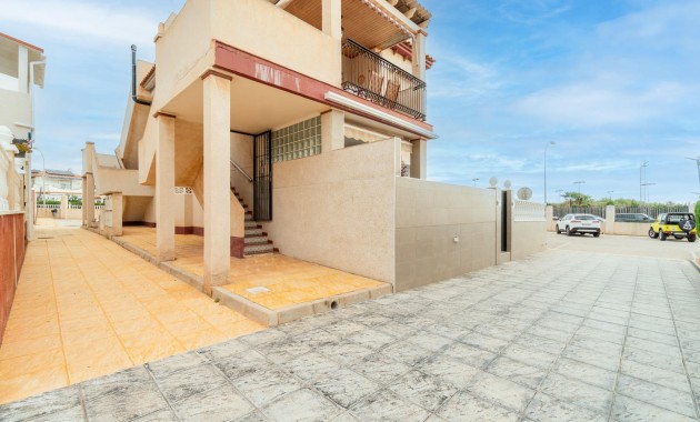 Wohnung - Long time Rental - Orihuela Costa -
                Playa Flamenca