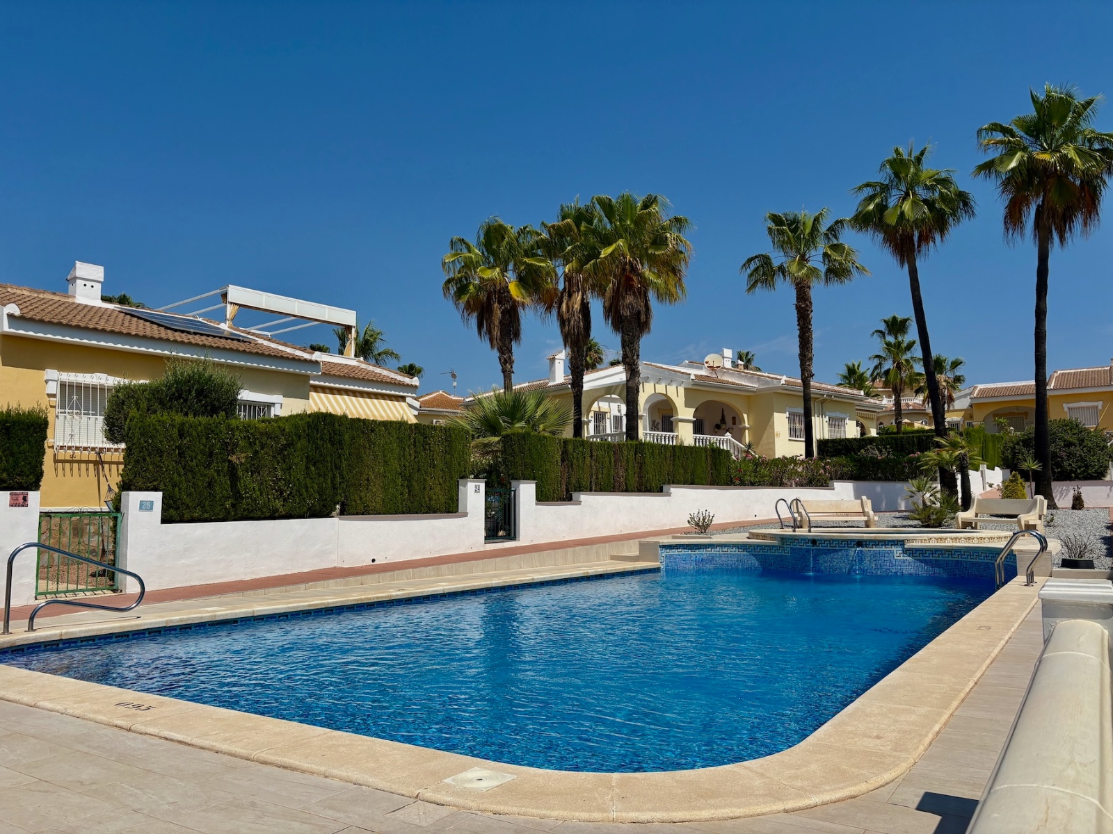 Rijwoning in Ciudad Quesada Wederverkoop Costa Blanca Zuid