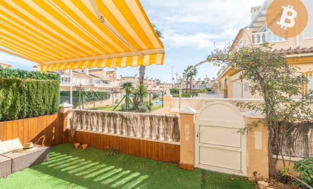 Resale - Terraced house -
Orihuela Costa - Playa Flamenca