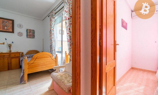 Resale - Terraced house -
Orihuela Costa - Playa Flamenca
