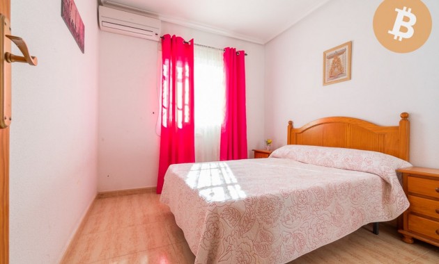 Resale - Terraced house -
Orihuela Costa - Playa Flamenca
