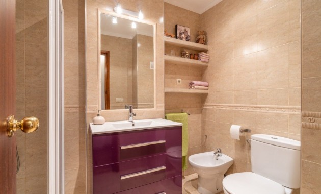 Resale - Wohnung -
Torrevieja - Playa del cura