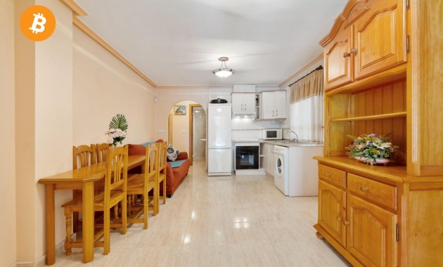Resale - Flat -
Torrevieja - Playa del cura
