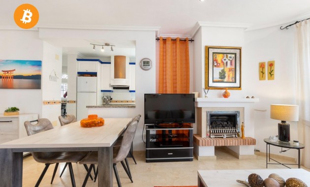 Resale - Villa -
Orihuela Costa - Villamartin