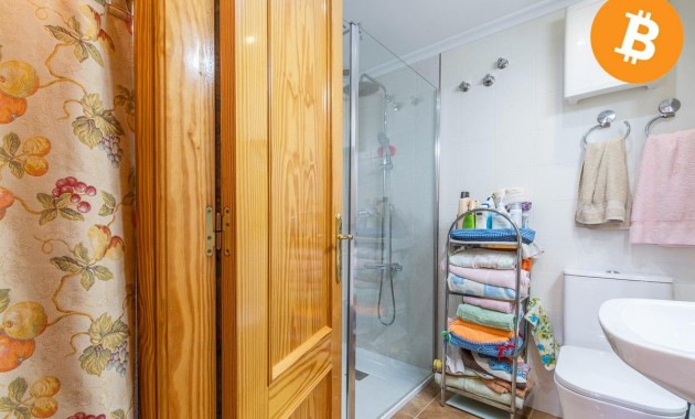 Resale - Terraced house -
Torrevieja - Lago jardin