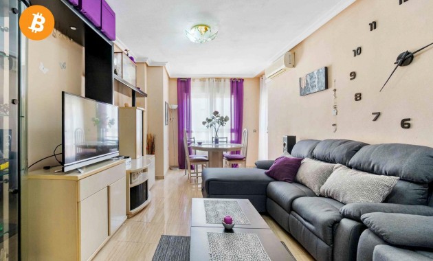 Resale - Wohnung -
Torrevieja - Centro