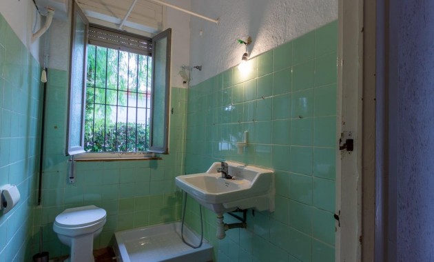 Resale - Villa -
Torrevieja - Aguas nuevas 1