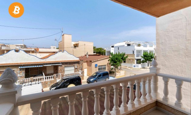 Resale - Terraced house -
Pilar de la Horadada - La Torre de la Horadada