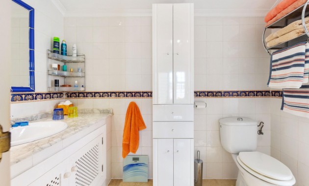 Resale - Villa -
Orihuela Costa - Villamartin