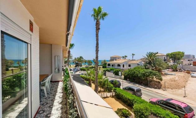 Venta - Flat -
Orihuela Costa - Playa Flamenca