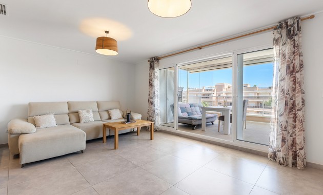 Sale - Apartment -
Orihuela Costa - Villamartín-Las Filipinas