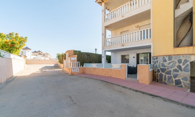 Venta - Ground Floor -
Orihuela Costa - Lomas de Cabo Roig