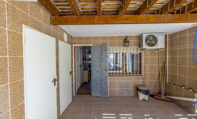 Resale - Townhouse -
Los Balcones - Los Altos del Edén - Los Balcones