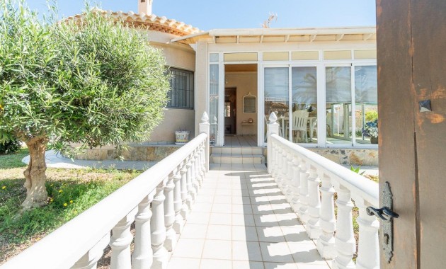 Venta - Villa -
Orihuela Costa - Playa Flamenca