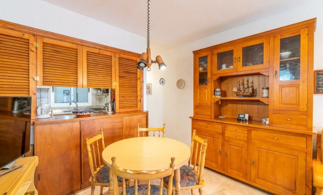 Resale - Terraced house -
Torrevieja - Los Frutales