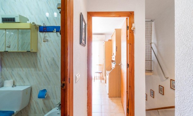 Resale - Terraced house -
Torrevieja - Los Frutales