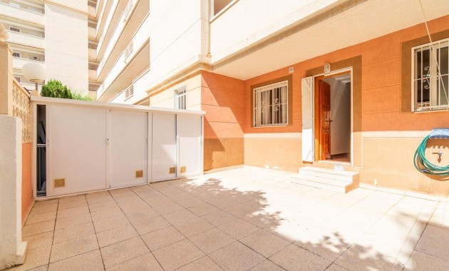 Resale - Wohnung -
Torrevieja - Nueva Torrevieja