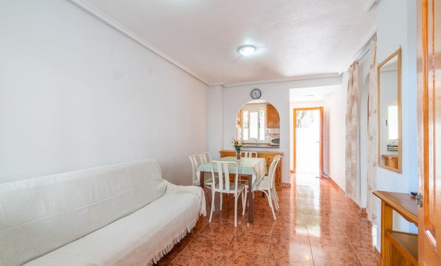 Resale - Wohnung -
Torrevieja - Nueva Torrevieja