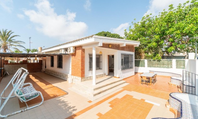 Venta - Villa -
Torrevieja - Aguas nuevas 1