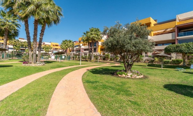 Resale - Penthouse -
Orihuela Costa - Playa Flamenca