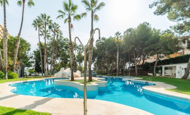 Resale - Wohnung -
Orihuela Costa - Campoamor